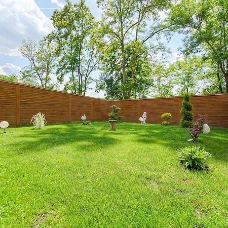 Auszeit Steiraland 6 Mit Ueberdachter Terasse Schoenen Garten Und Kostenlosen Parkplatz レオーベン エクステリア 写真